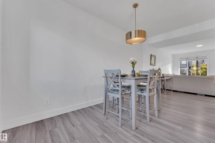 Property Photo:  1448 Keswick Drive SW  AB T6W 4T9 