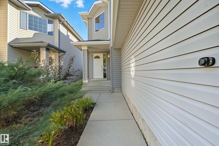 Property Photo: 180 Galloway Wynd AB T8L 0B9