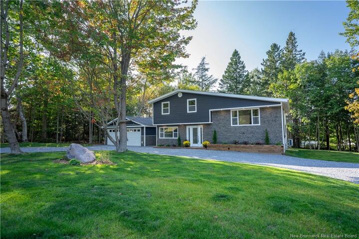 2 Ian Crescent  Rothesay NB E2E 5P9 photo