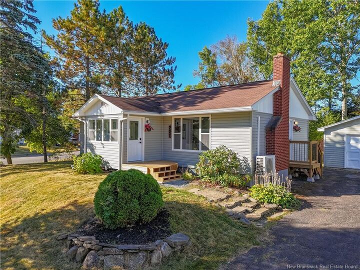 227 Coventry Crescent  Fredericton NB E3B 4P4 photo