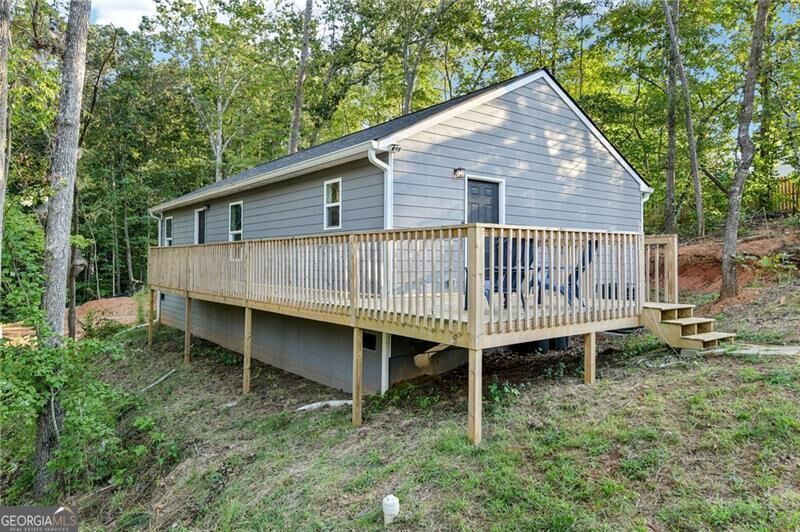 Property Photo:  3662 Lakeview Drive  GA 30501 
