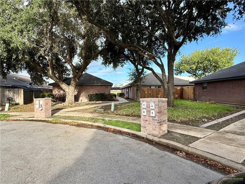 Property Photo: 7113 N 8th Street C TX 78504
