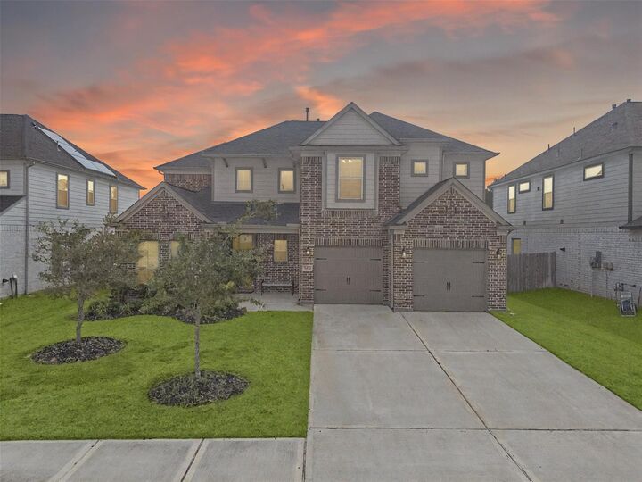 Property Photo:  5010 Trembling Aspen Lane  TX 77471 