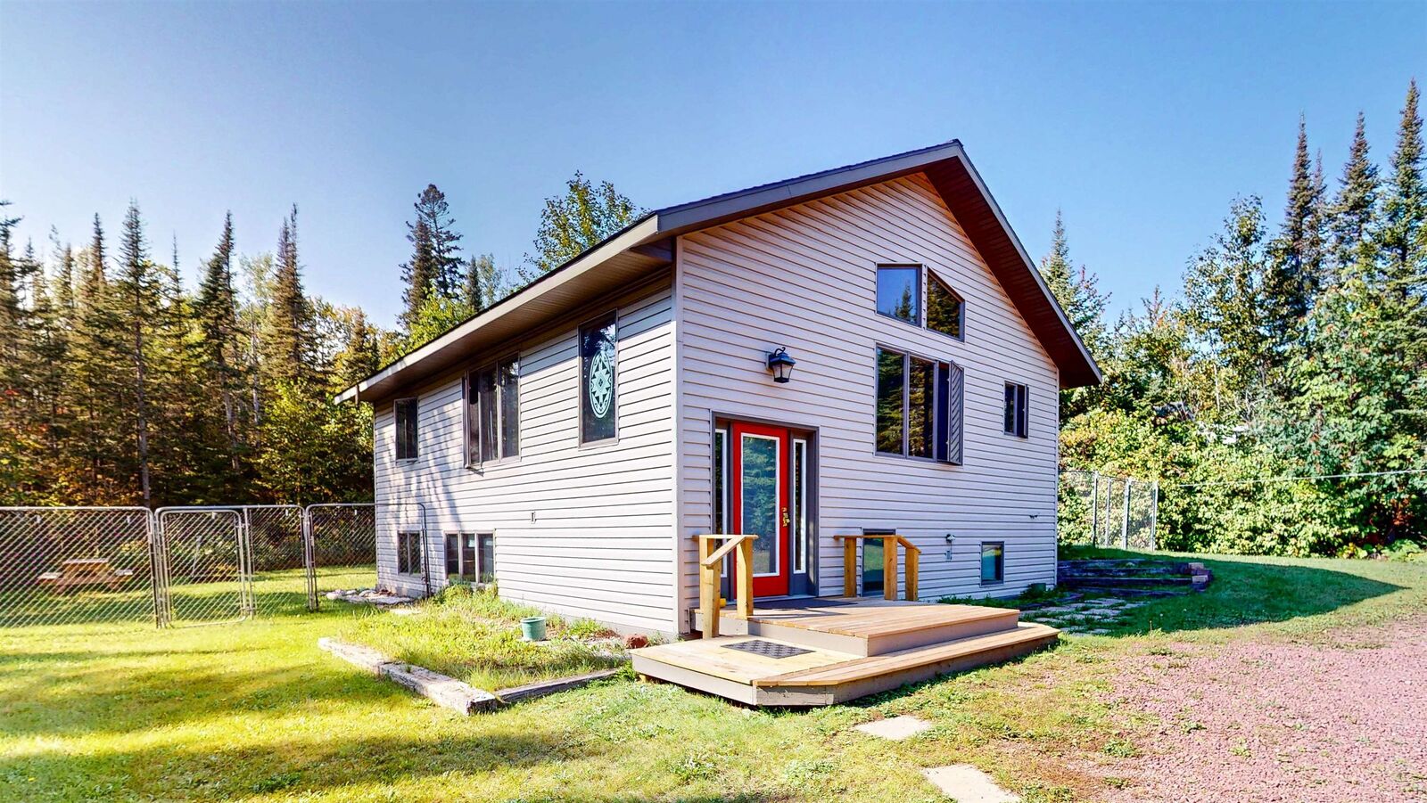 Property Photo:  535 Humphrey Cr  MN 55604