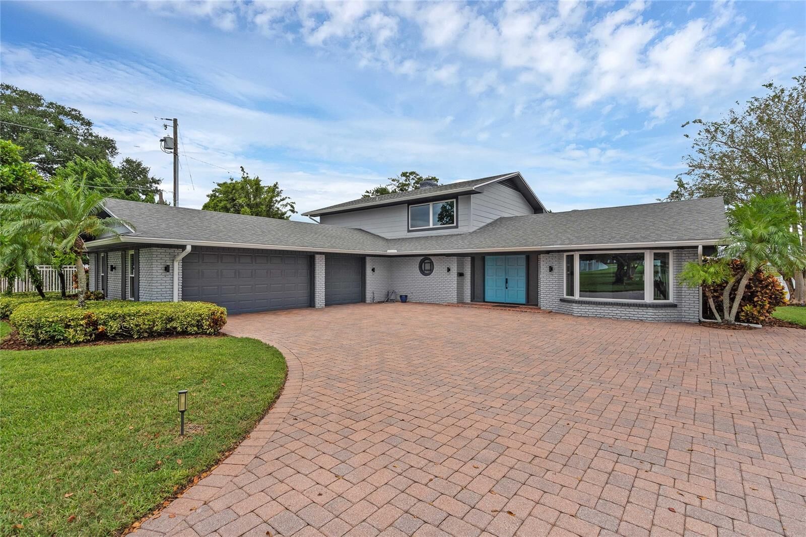 Property Photo: 2919 Cullen Lake Shore Drive FL 32812