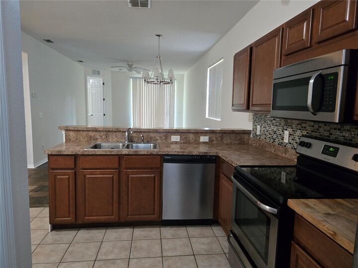 Property Photo:  6101 Lake Marion Golf Resort 6  FL 34759 