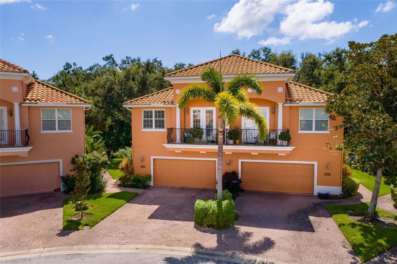 Property Photo:  190 Banyan Bay Drive  FL 33705 