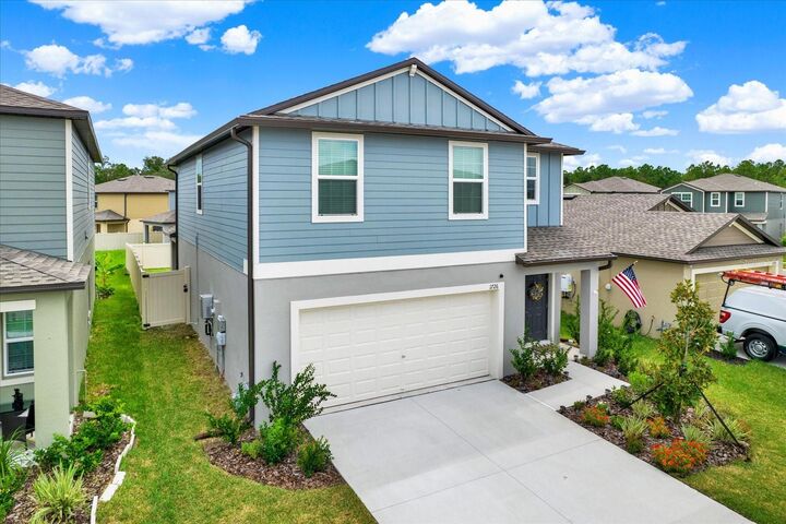 Property Photo:  1726 Lanier Road  FL 33541 