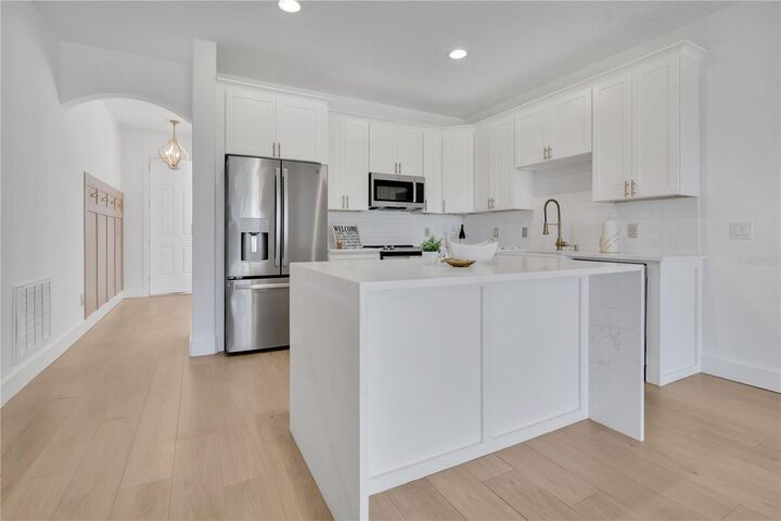 Property Photo:  23919 Sardinia Drive  FL 32776 