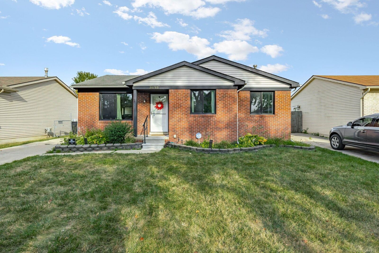Property Photo: 28780 Waverly Street MI 48066