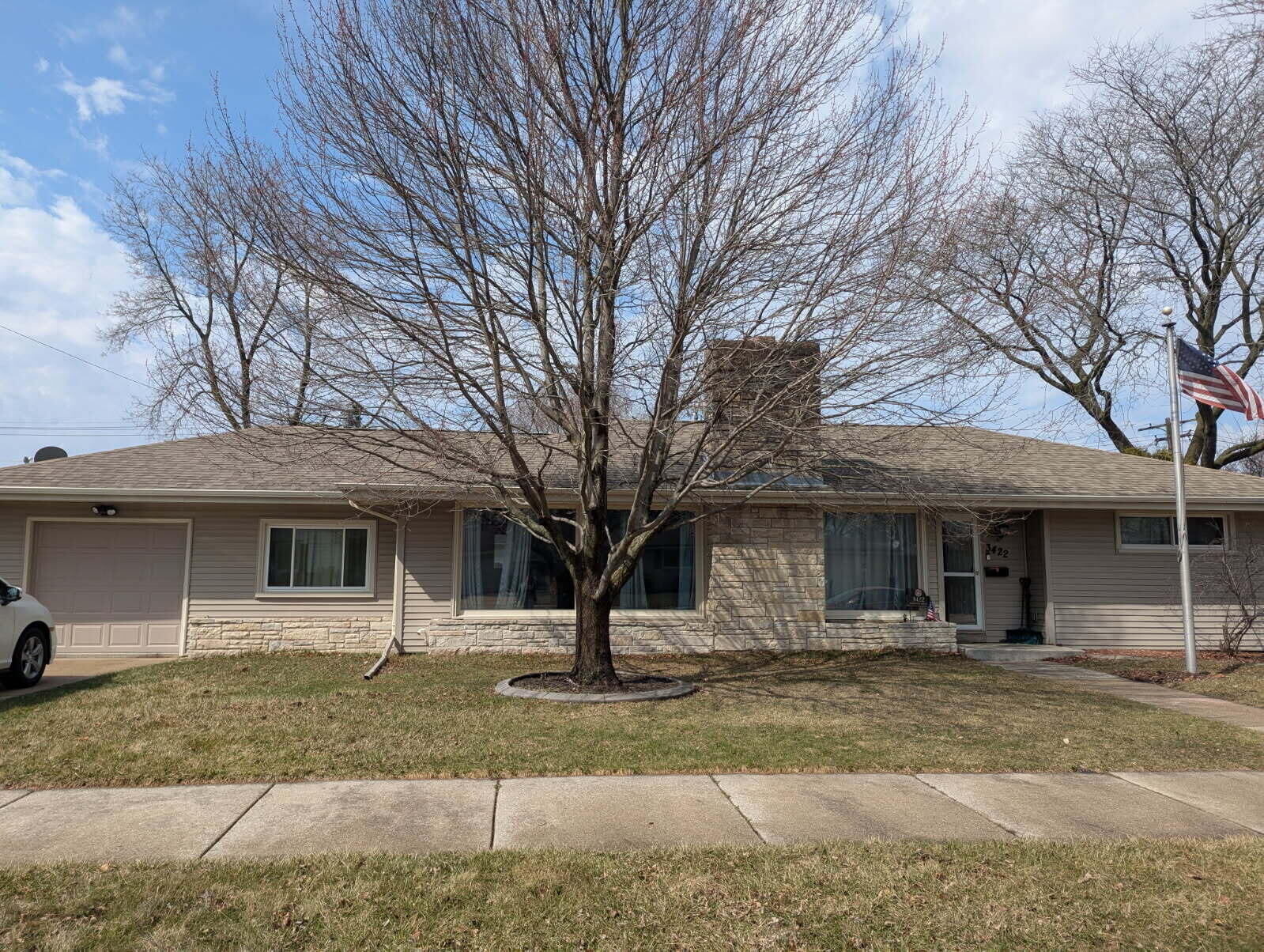 Property Photo:  3422 Stratford Ave  WI 53402 