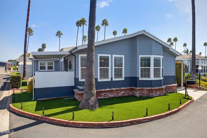 Property Photo: 1215 Anchors Way Drive 75 CA 93001