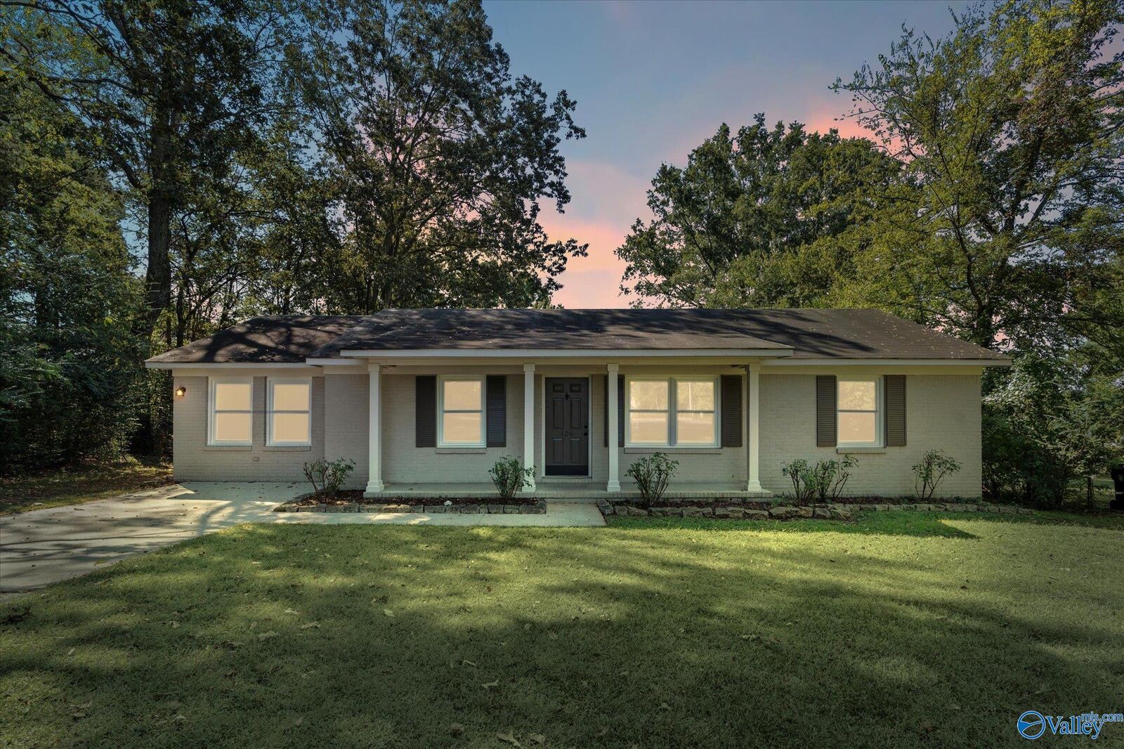 Property Photo: 126 Liza Lane AL 35758