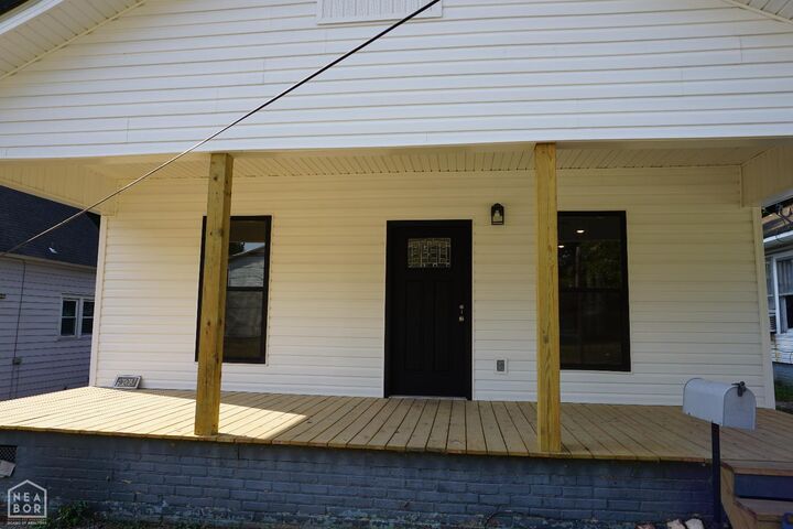 Property Photo: 903 W Matthews Avenue AR 72401