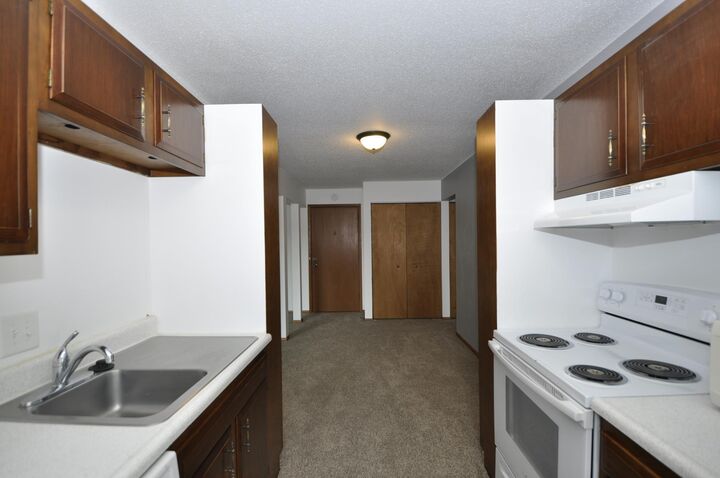 Property Photo:  2011 Viking Drive NW 27  MN 55901 