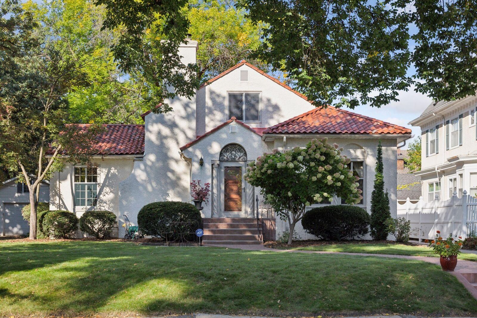 Property Photo:  4608 Dupont Avenue S  MN 55419 