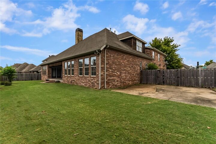 Property Photo: 6104 Laurel Hill Lane AR 72758