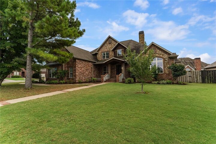 Property Photo: 6104 Laurel Hill Lane AR 72758