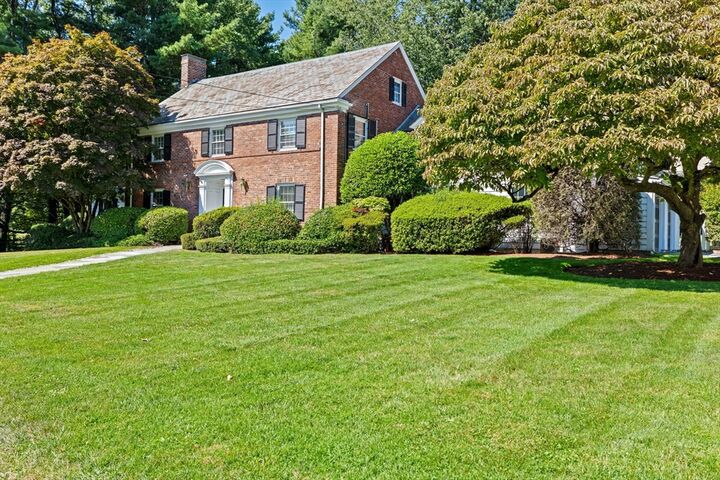 Property Photo:  443 Chestnut  MA 02468 