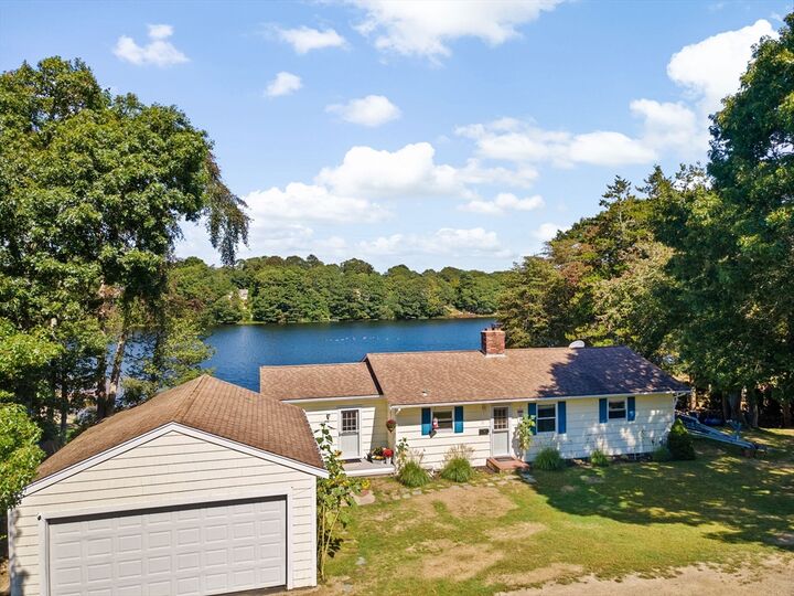 Property Photo:  15 Maple St  MA 02532 