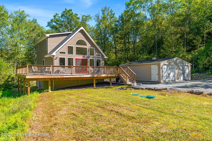 40 Mushroom Lane  Albrightsville PA 18210 photo