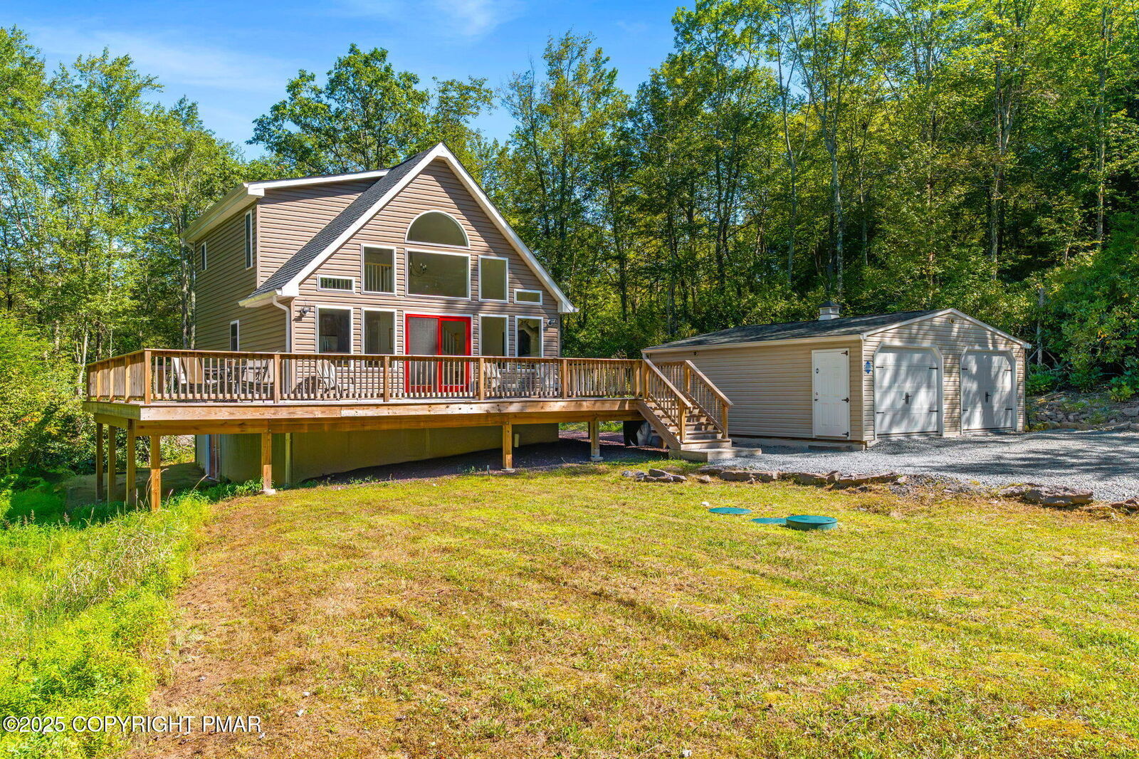 Property Photo:  40 Mushroom Lane  PA 18210