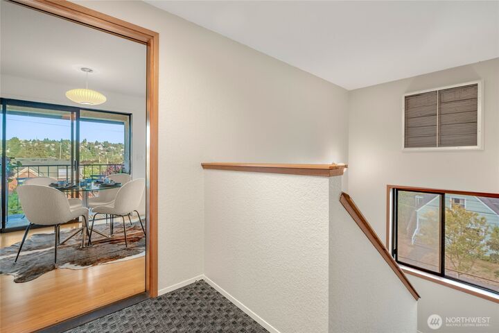 Property Photo: 1400 NW 60th Street 401 WA 98107