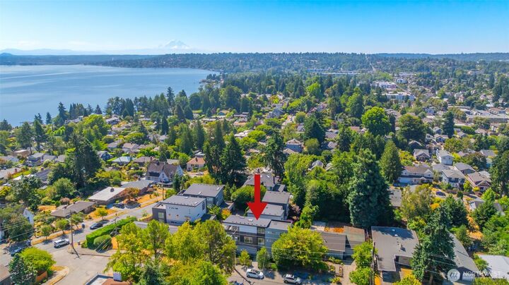 5151 S Frontenac Street  Seattle WA 98118 photo