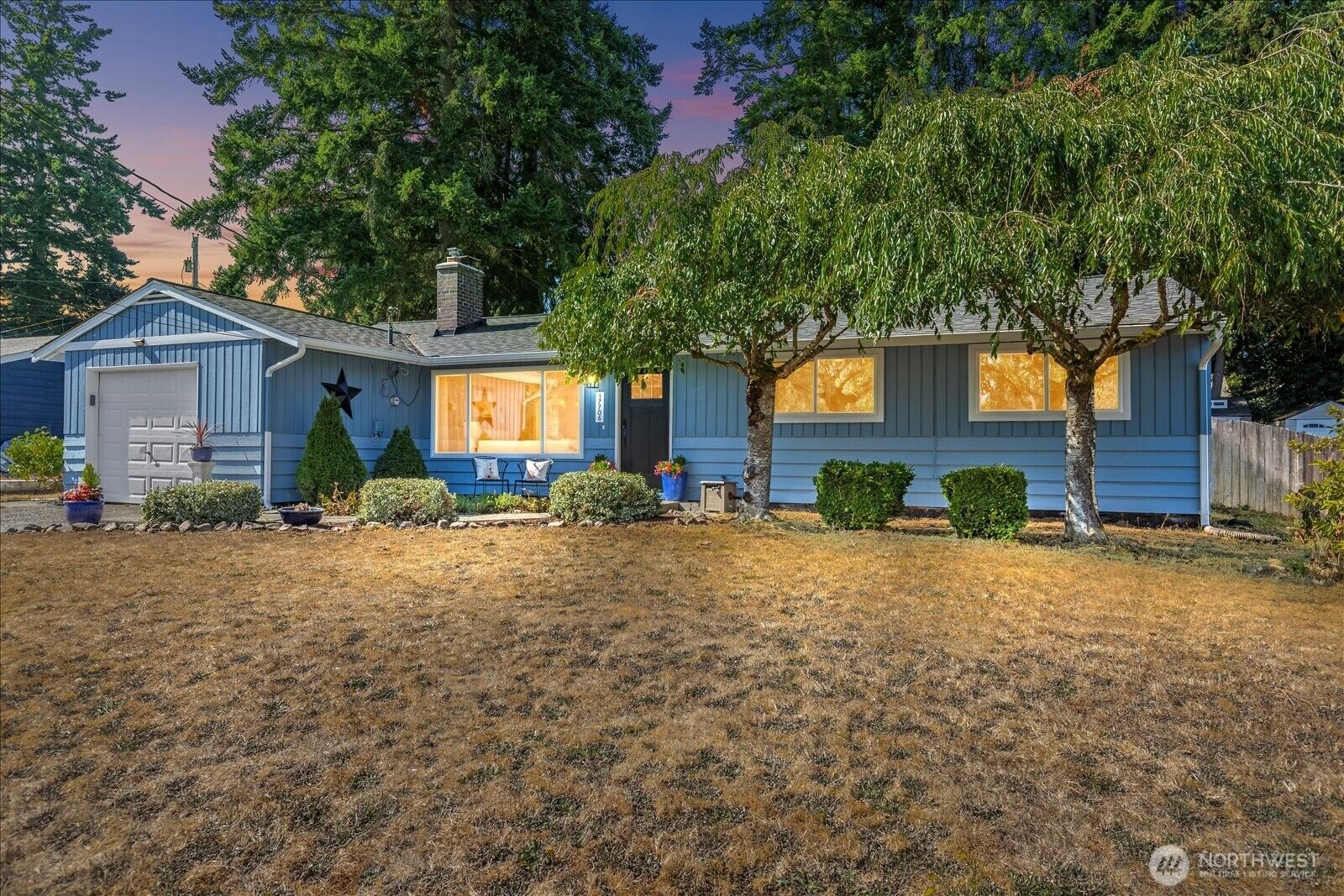 Property Photo:  17706  62nd Place W  WA 98037 