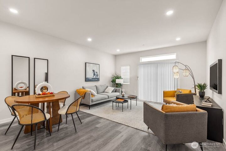 Property Photo:  16111  36th Avenue W C7  WA 98087 