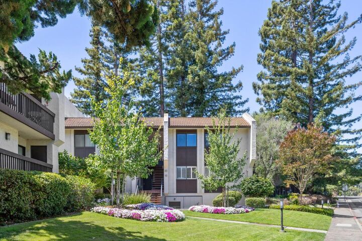 Property Photo:  226 West Edith Avenue 13  CA 94022 