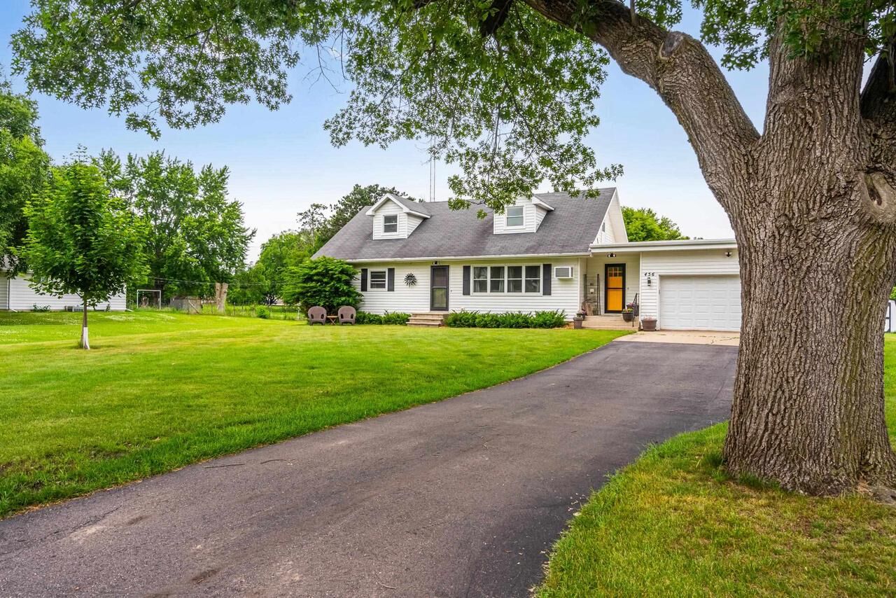 Property Photo:  456 North Wisconsin Street  WI 54923 