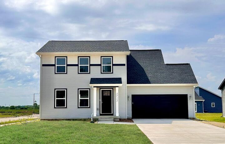 1524 Dahlia Drive 022  Stoughton WI 53589 photo