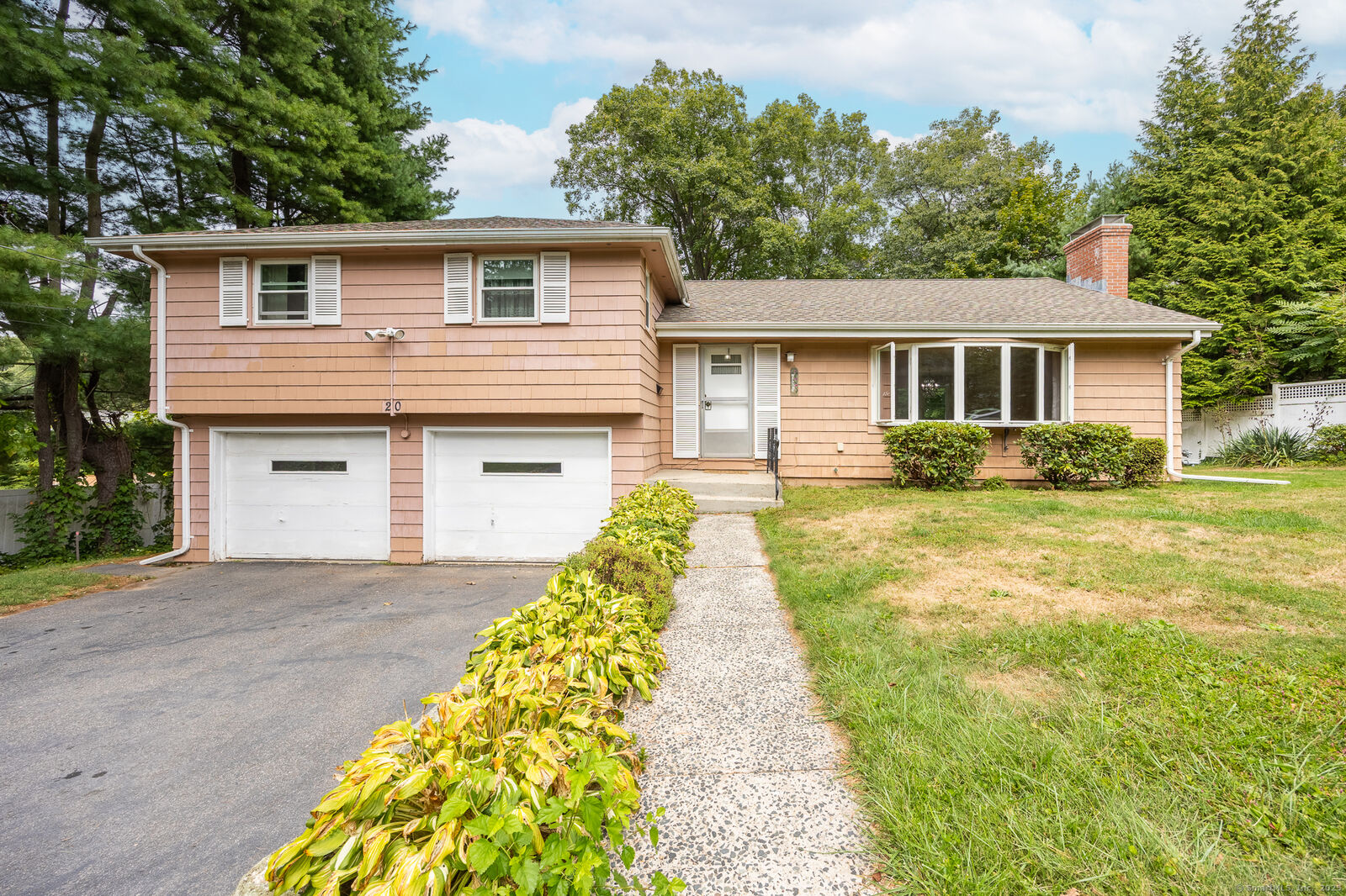 Property Photo:  20 Dogwood Drive  CT 06052 