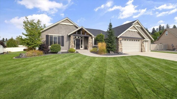 16607 E 10th Ln  Spokane Valley WA 99037 photo