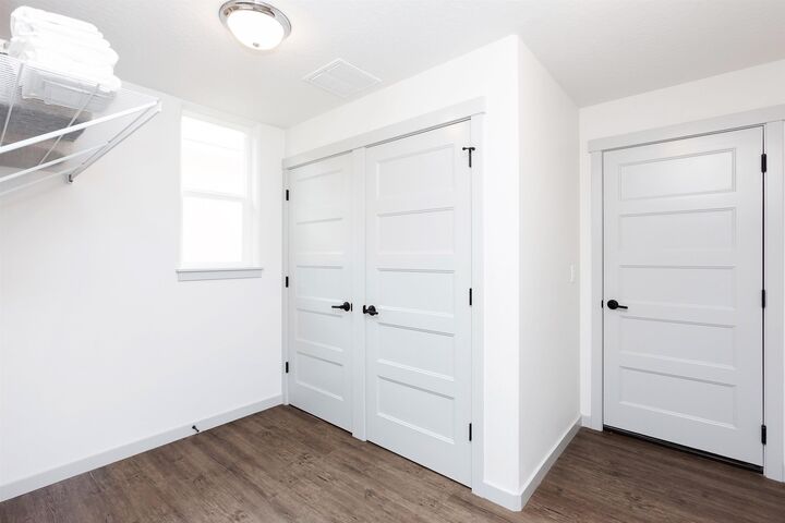 Property Photo: 12215 N Dupont Dr WA 99208