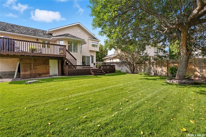 Property Photo:  303 Braeburn Crescent  SK S7V 1A4 