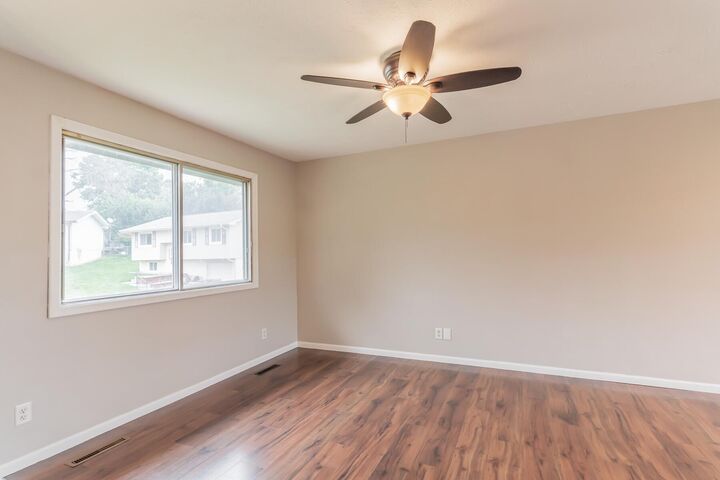 Property Photo:  12 Pinehurst  Circle  IA 51534 