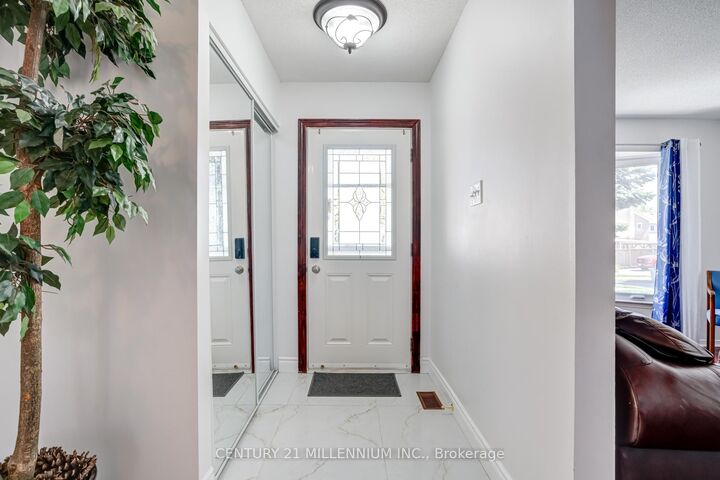Property Photo:  56 Nuttall Street  ON L6S 4V4 