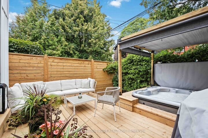 Property Photo:  37 Bertmount Avenue  ON M4M 2X8 