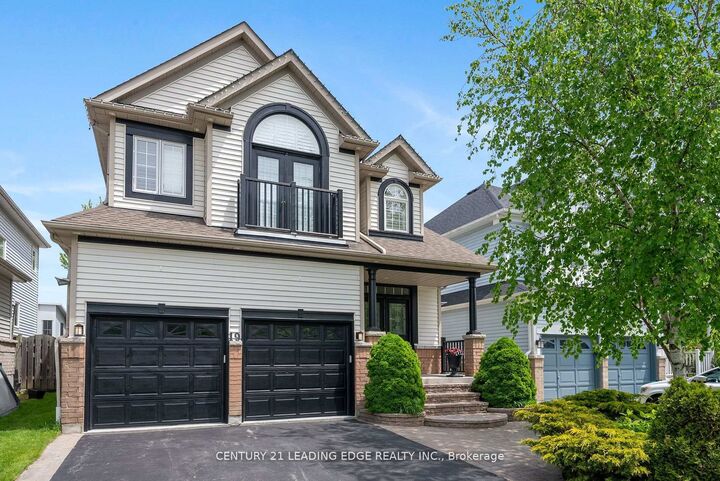 Property Photo:  19 Havenwood Place  ON L1N 9V6 