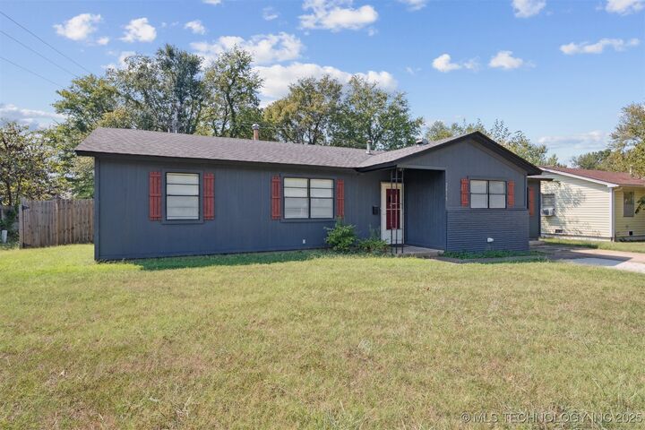 Property Photo: 2815 Monta Place OK 74403