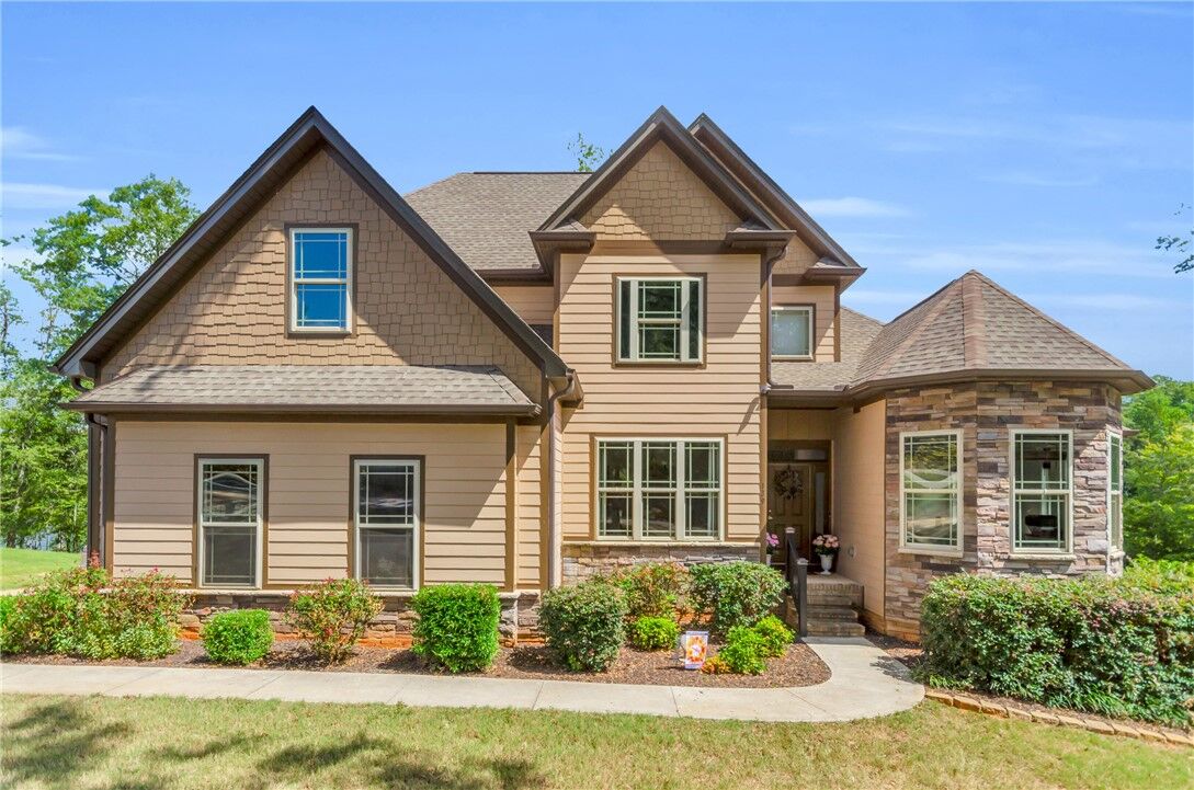 Property Photo:  139 Crawford Lake Drive  SC 29642 