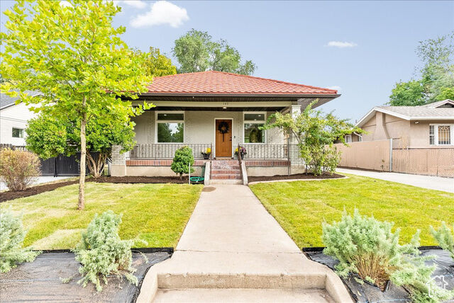 Property Photo:  147 E Commonwealth Ave  UT 84115 