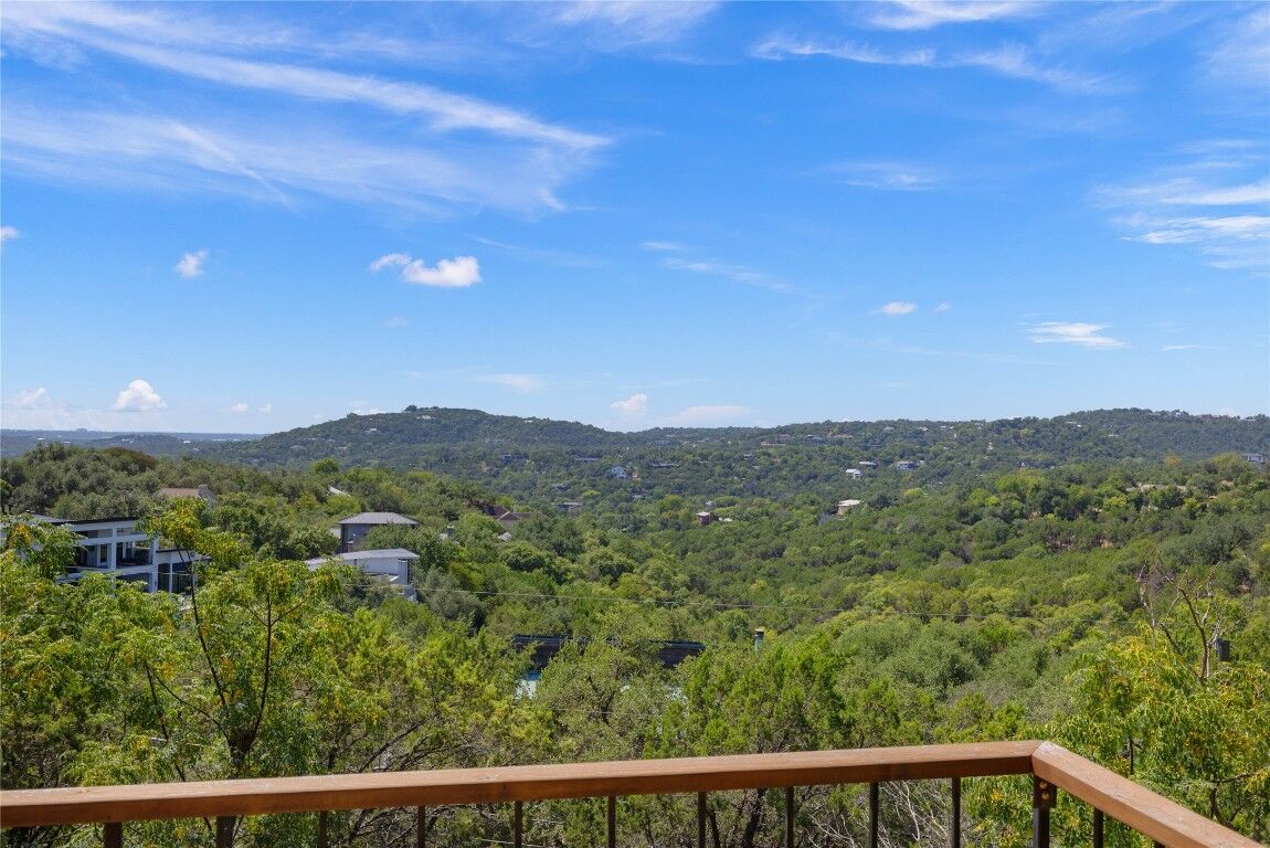 Property Photo:  2308 Matador Circle  TX 78746 