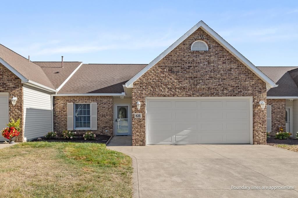 Property Photo:  826 Oakbrook Dr.  OH 44805 