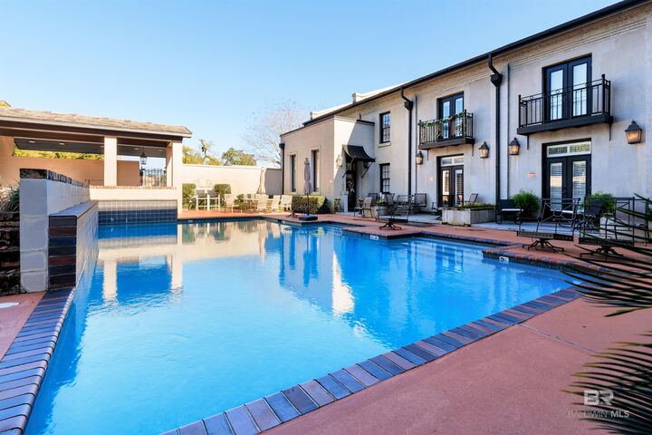 Property Photo:  753 Saint Francis Street 3003B  AL 36602