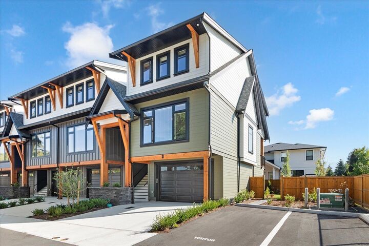 Property Photo:  46106 Riverside Drive 8  BC V2P 3K9 