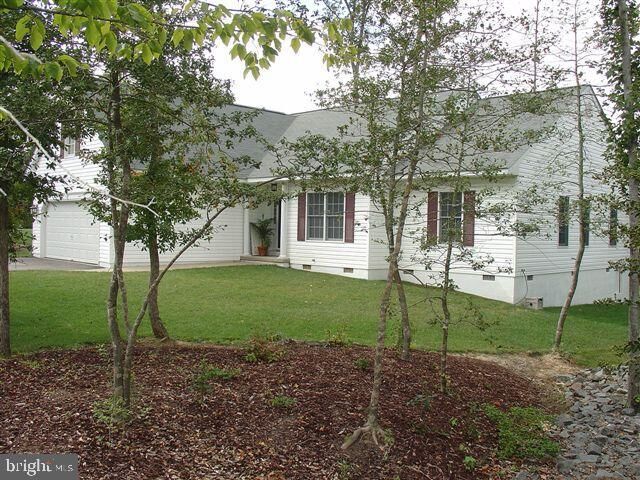 Property Photo: 23240 Willow Creek Way MD 20619