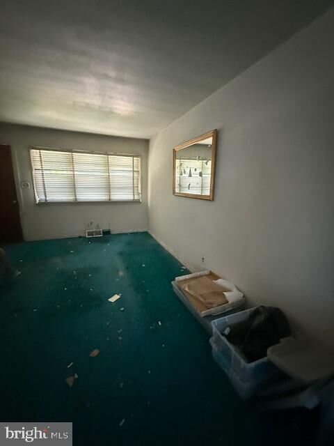 Property Photo: 2004 Faulkland Road DE 19805